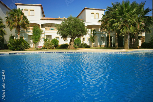 Villas with swimming pool © Brebca