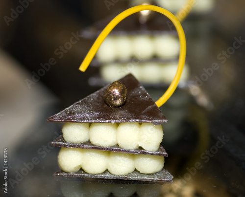 Malaysia Kuala Lumpur: Culinare 2007: vanilla pearl petit four photo