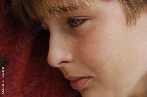 Foto sad crying child