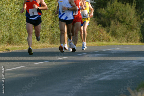marathoniens sur route