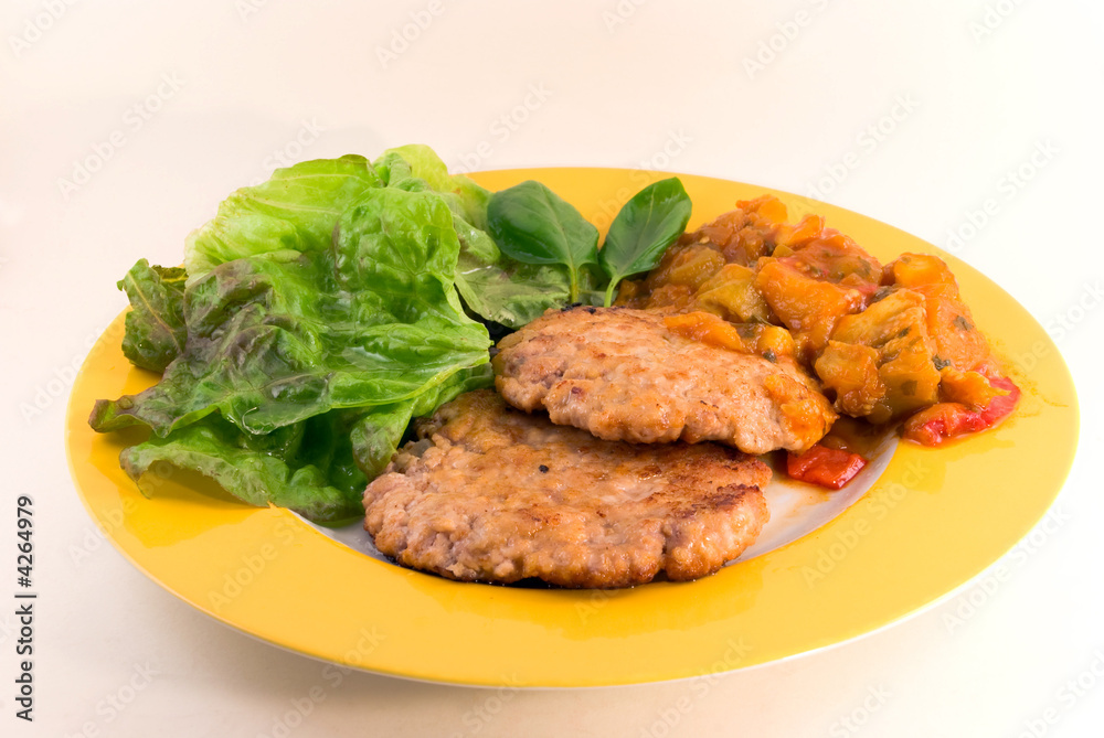 Delicious Hamburger with Vegetable(Zucchini,Eggplant,onion) Delicious Hamburger with Vegetable(Zucchini,Eggplant,onion)