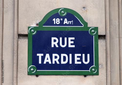 Rue Tardieu © Julien Vivet