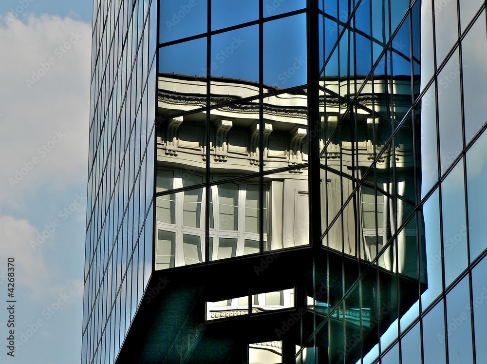 Fototapeta premium Buildings reflection