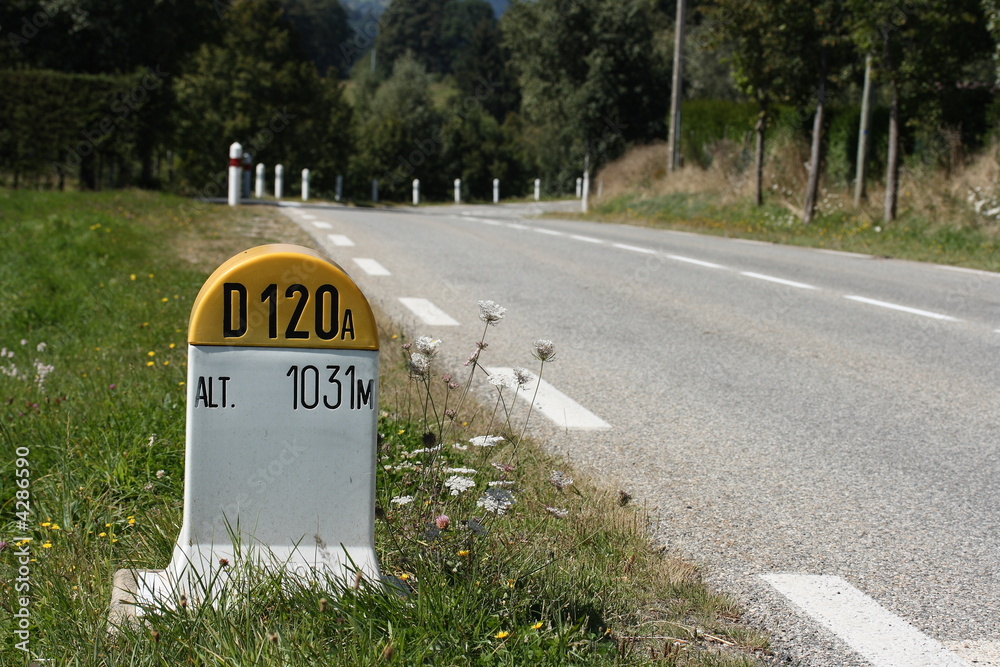 Foto De La Borne Kilom trique Au Bord D une Route D partementale De 