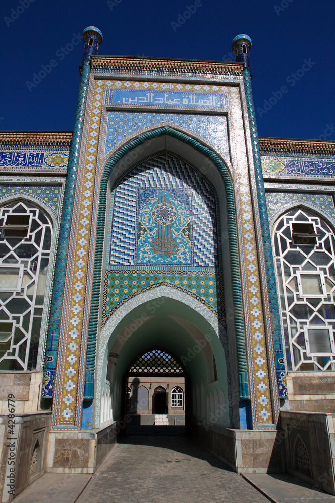 Obraz premium Entrance in mosque