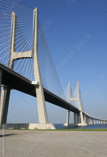 Long Bridge 4 © fnalphotos.com