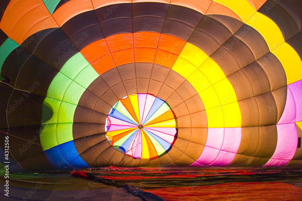Obraz premium Hot air balloon from inside