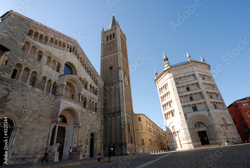 DUOMO DI PARMA E BATTISTERO - ITALIA