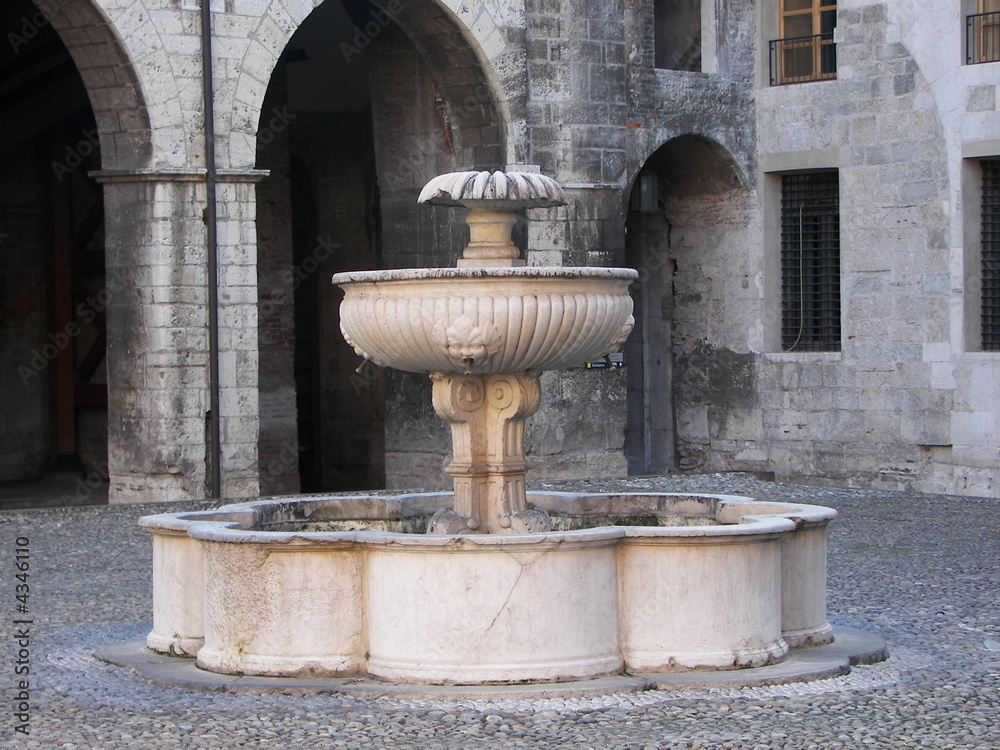 Fontana Fontana