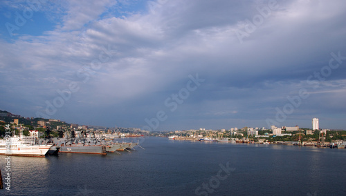 city(town) Vladivostok             © Georgy Khrushchev