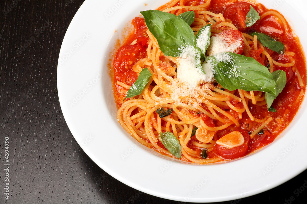 Freshly cooked plate of spaghetti Freshly cooked plate of spaghetti