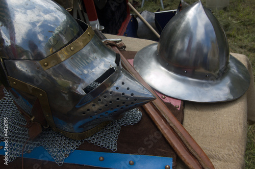 Casques médiévaux