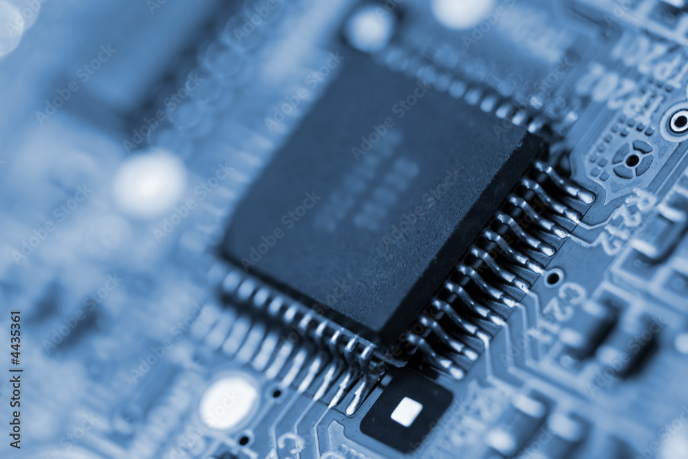 Microcircuit Microcircuit