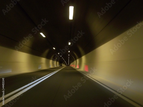 tunnel vitesse