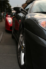 Fotobehang Snelle auto Auto's in beweging op weg  © Snezana Skundric