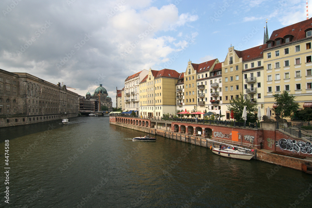 Berlin: Spree and Nikolaiviertel