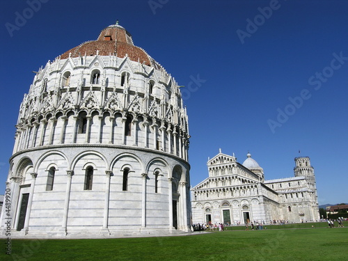 tower of pisa