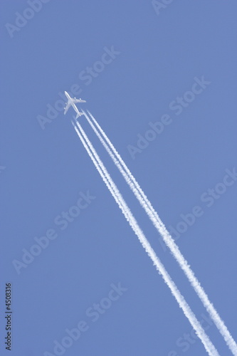 Jetliner Trail