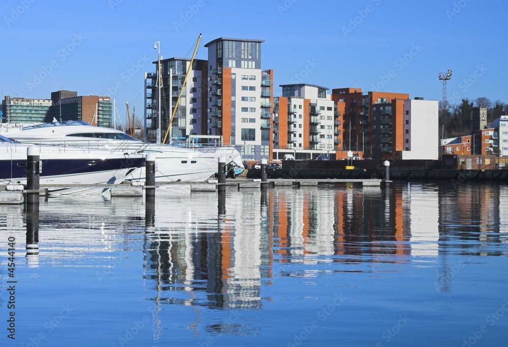 Fototapeta premium marina apartment reflections, ipswich uk