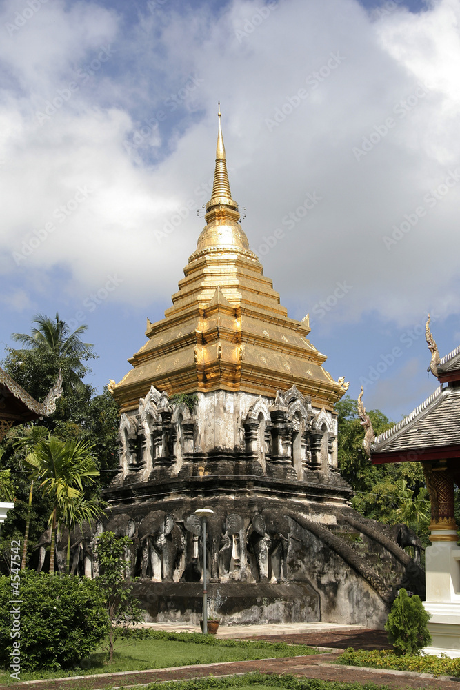 thai temple