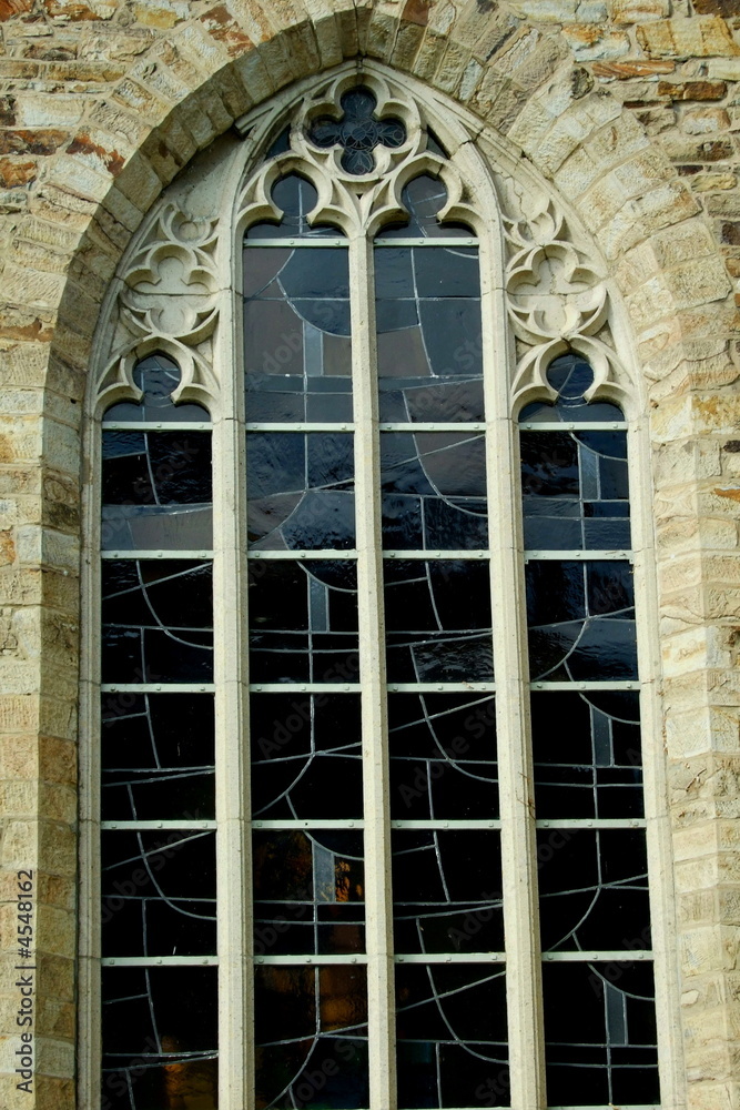 Kunstvolles Seitenfenster Martin Luther Kirche Bad Neuenahr