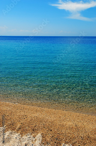 vertical sandy beach