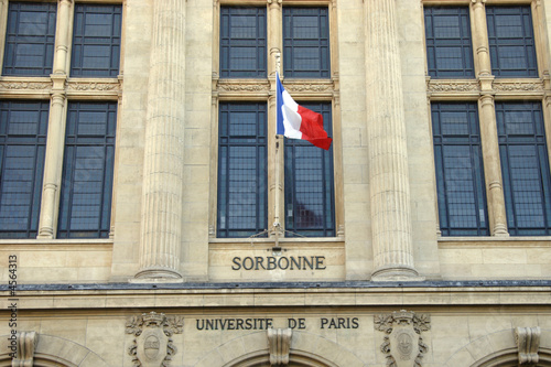 Façade de la Sorbonne - Paris
