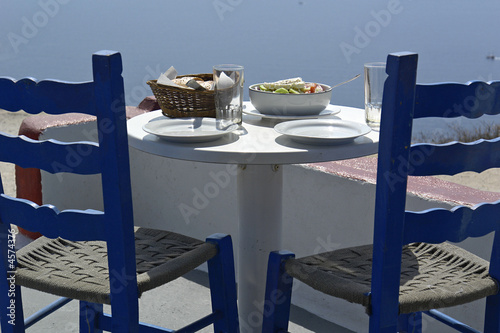 Taverna, Tisch auf Santorin