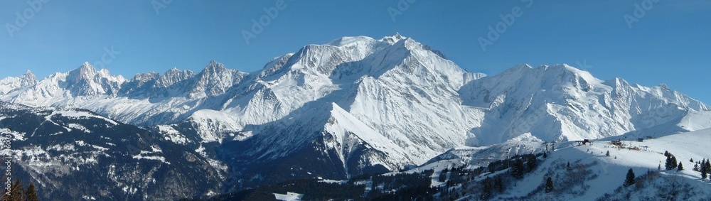 Massif du Mont Blanc vu du Mont d'Arbois à Megève