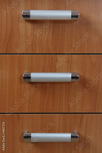 Box with branches