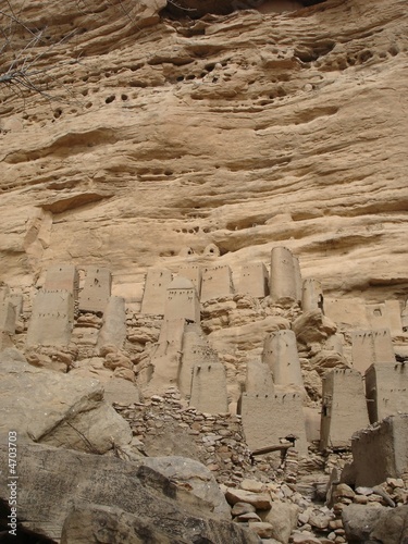 Ancien village tellem - Pays Dogon (Mali) photo