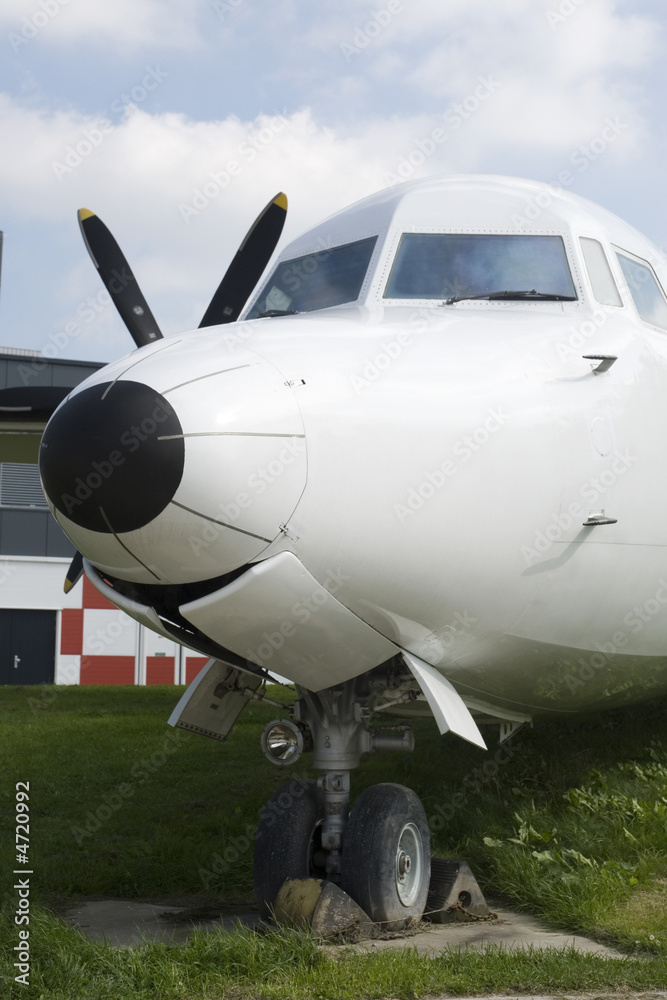 cockpit airplane