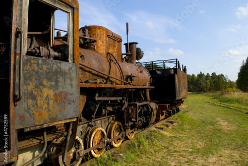 Old rusty steam train © Romanchuck