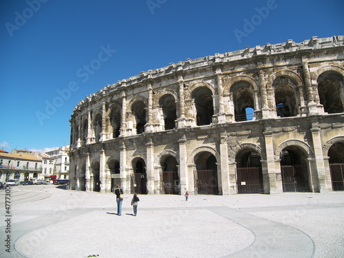 arènes de nîmes 2