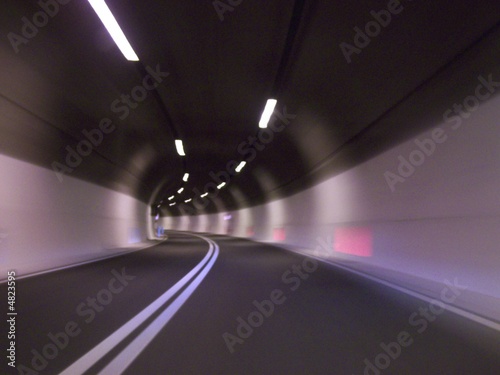 tunnel courbe