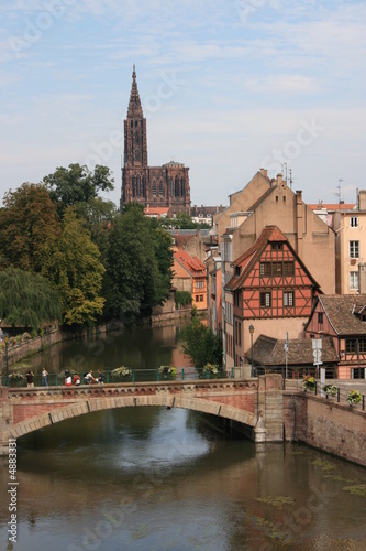 Strasbourg - Cathédrâle Notre-Dame & Petite France © bobroy20