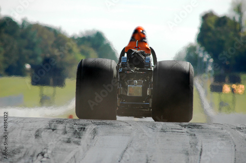 Dragster on the move