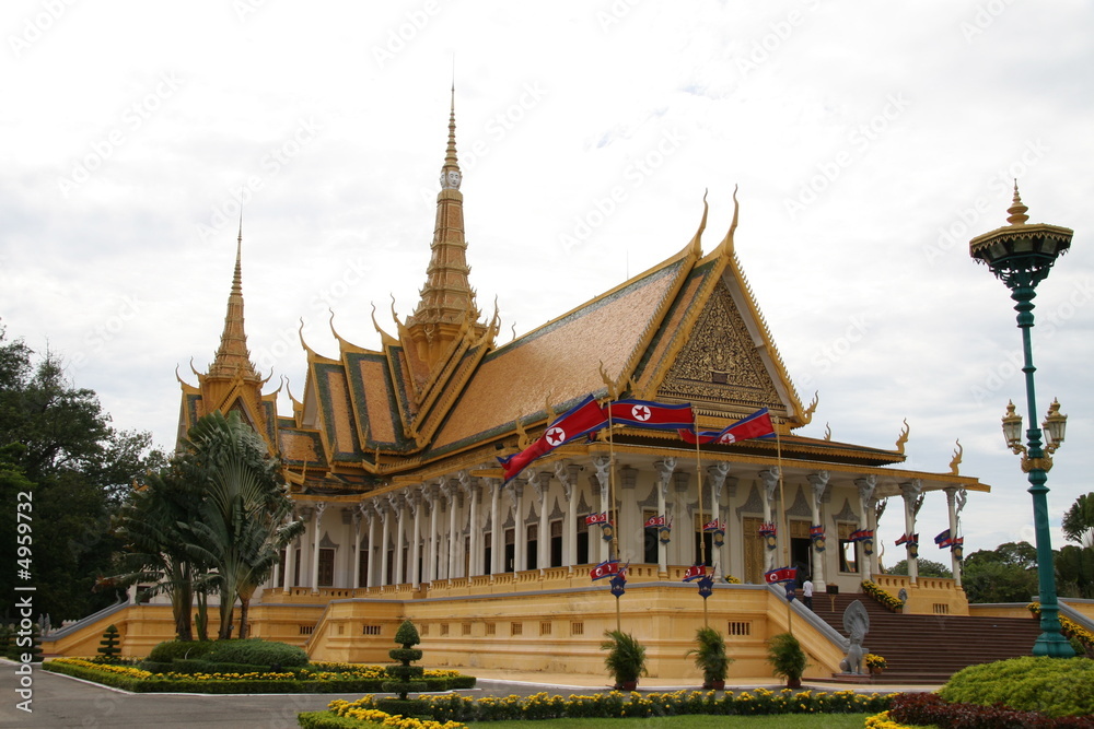 Naklejka premium Royal palace Phnom Penh