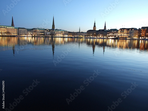 Herbstabend an der Binnenalster