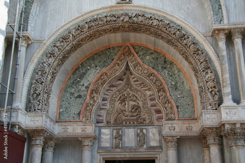 Porte de la basilique Saint-Marc