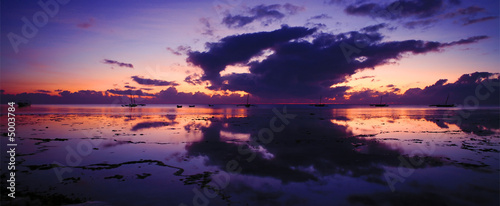 Indian Ocean Sunrise © Paul Hampton