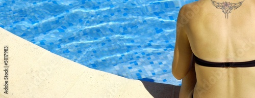 Fotografía woman in swimming pool