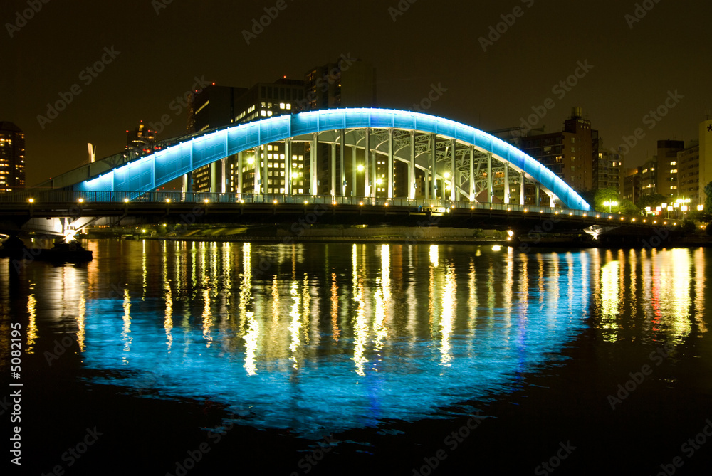 Obraz premium night bridge