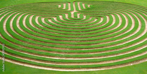 garden maze