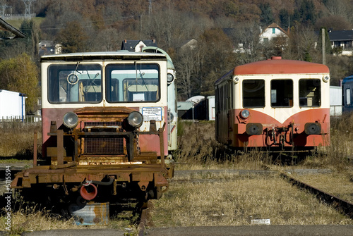 train 18