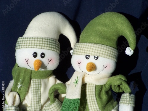Φωτογραφία stewie and Stevie the Christmas snowmen