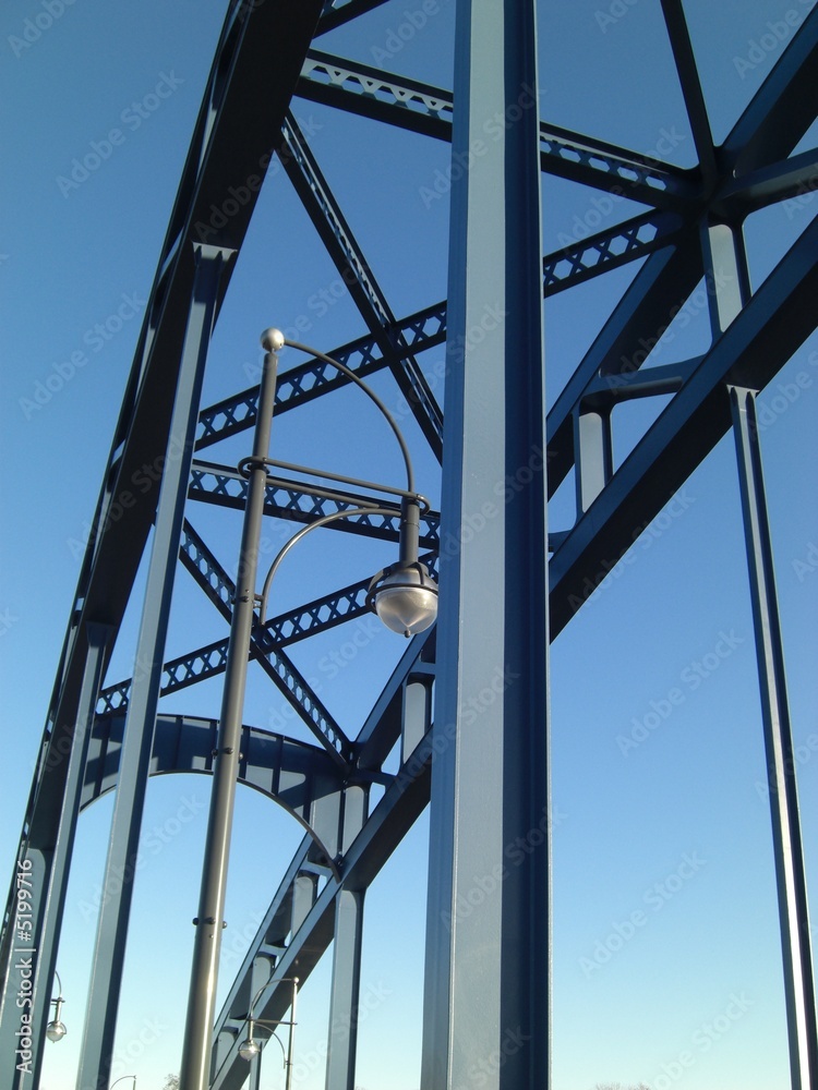 Brücke mit Laterne Brücke mit Laterne
