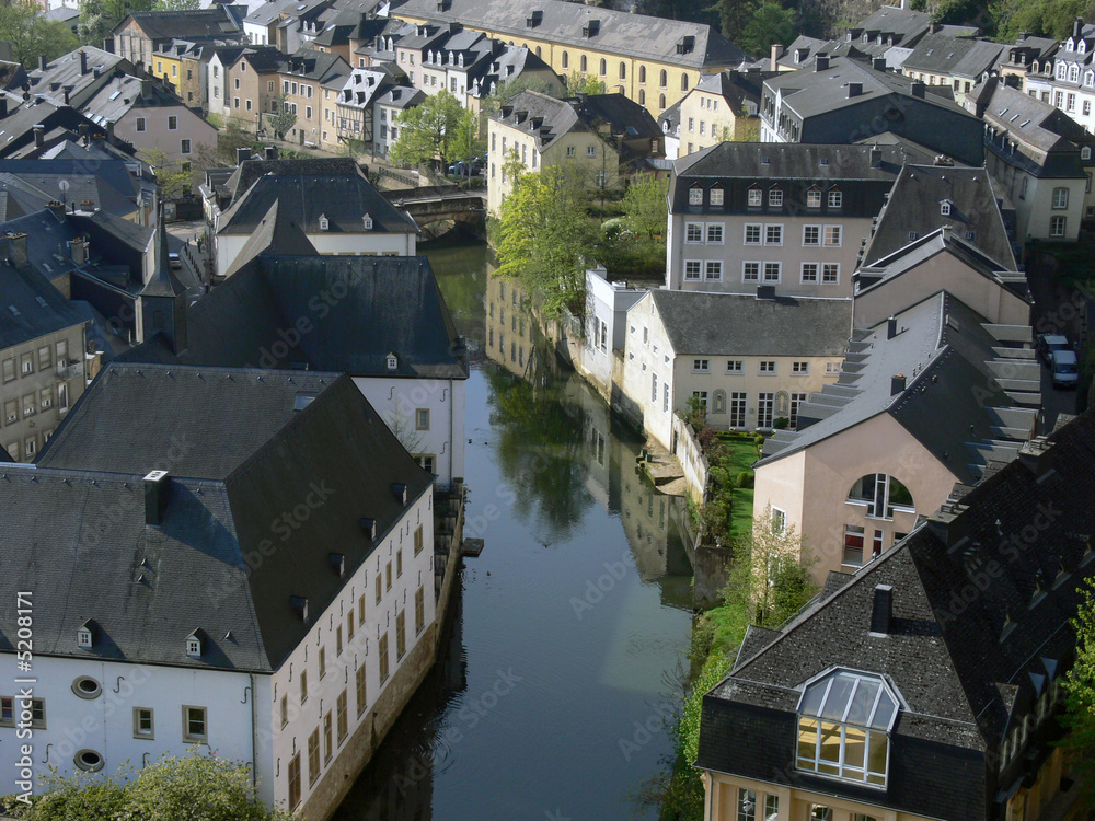 Fototapeta premium Blick auf die Stadt Luxembourg