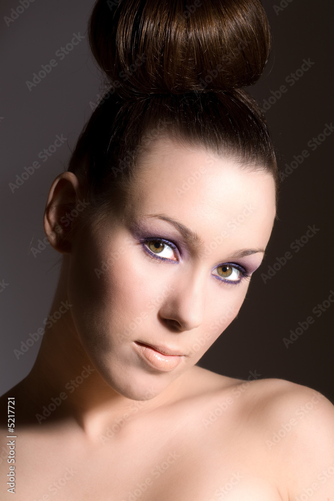Gorgeous brunette Gorgeous brunette