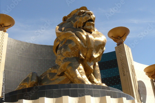 Photography Las Vegas MGM Grand Hotel Lion by day